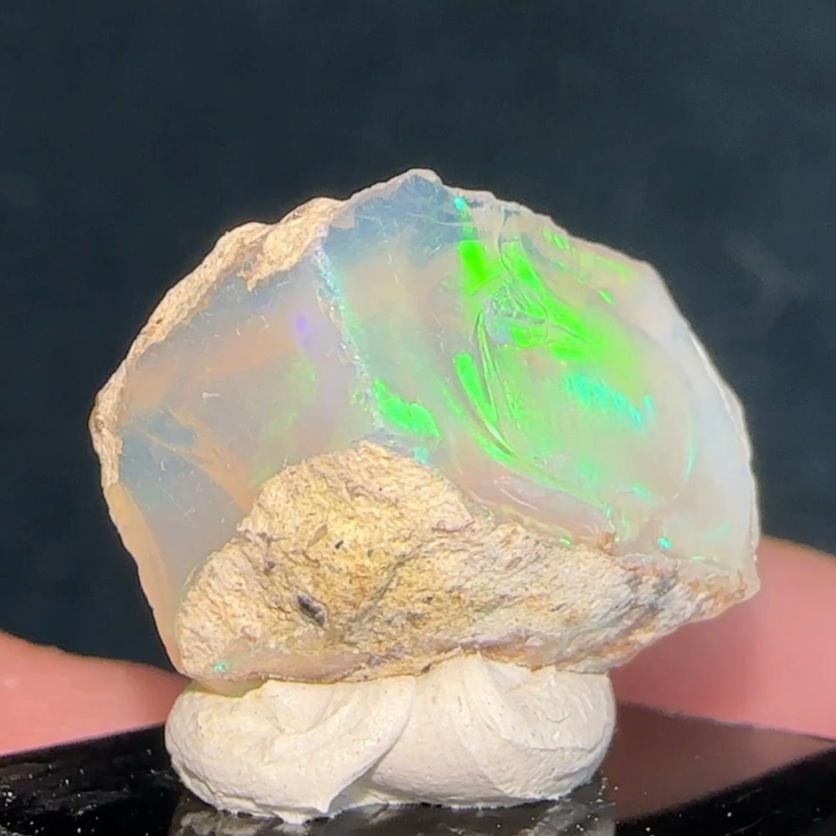 Stunning 2.61g A+ Welo Opal from Ethiopia