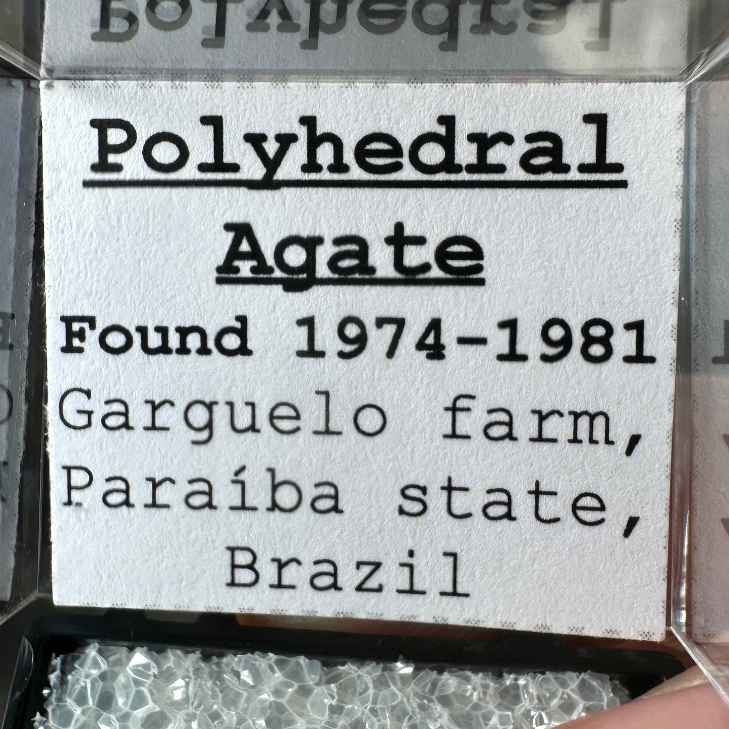 2g Ultra Rare Polyhedral Agate Pair in Perky Box From Brazil