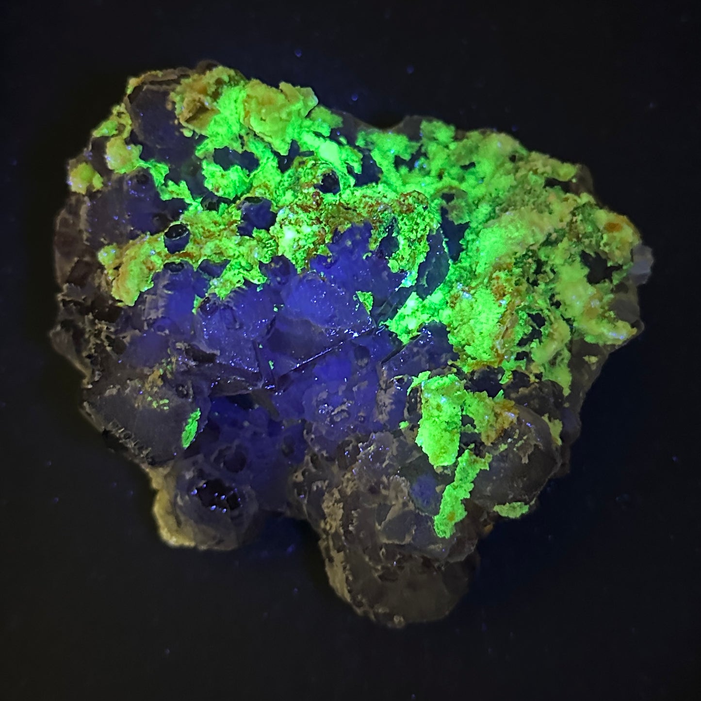 Fluorite and UV Reactive Hyalite Opal from Erongo, Namibia