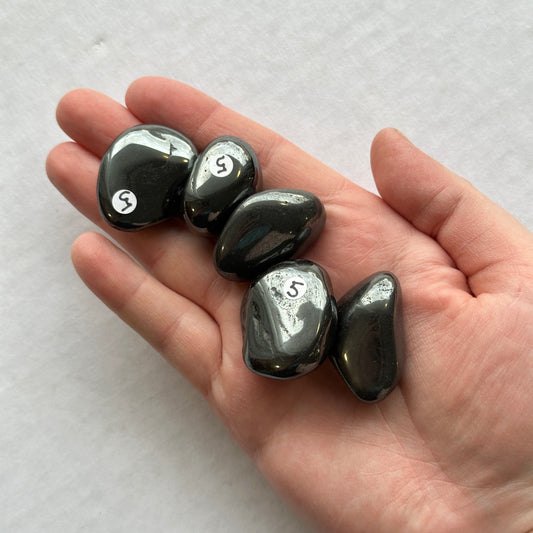 Medium Tumbled Black Hematite